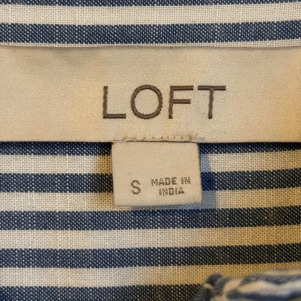 Classic Coastal Stripe Button Front Blouse | LOFT | Size Small - Picture 8 of 10